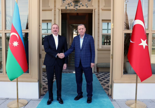 Cumhurbaşkanı Erdoğan, İlham Aliyev ile görüştü